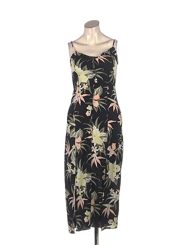 PreLoved Günlük Elbise %70 İndirimli.