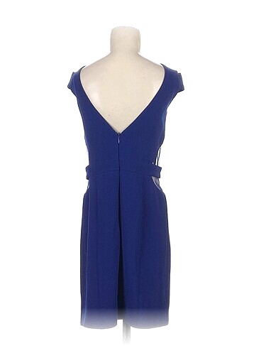36 Beden PreLoved Kısa Elbise %70 İndirimli.
