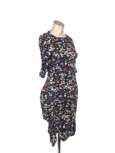 Vintage Love PreLoved Kısa Elbise %70 İndirimli.