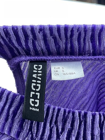 s Beden mor Renk H&M Kısa Elbise %70 İndirimli.