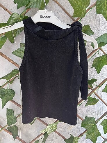 Trendyol & Milla Siyah crop