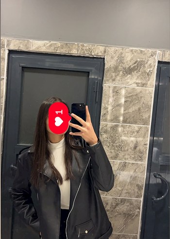 Diğer Kadın Siyah Deri Kemerli Ceket