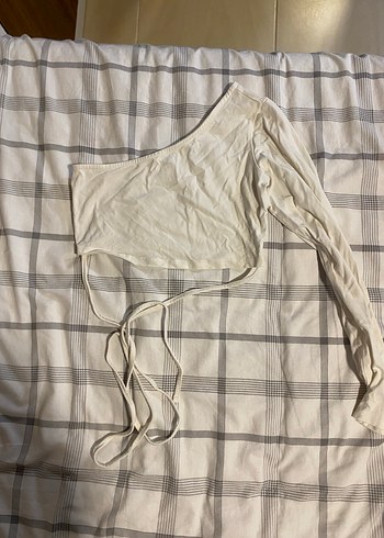 Beyaz crop - Görsel 3