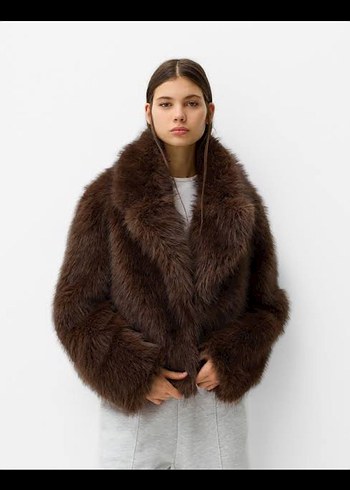 Bershka Kahverengi Suni Kürk Ceket
