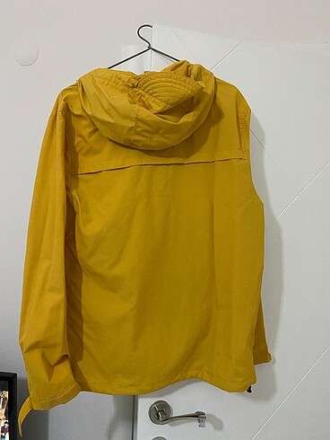 Pull and Bear Pull & bear yağmurluk