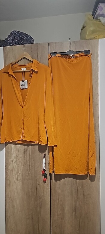 s Beden turuncu Renk İkili takim