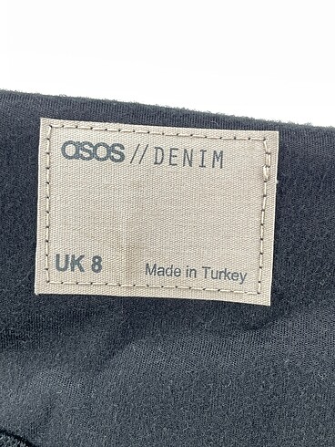 36 Beden siyah Renk Asos Gömlek %70 İndirimli.