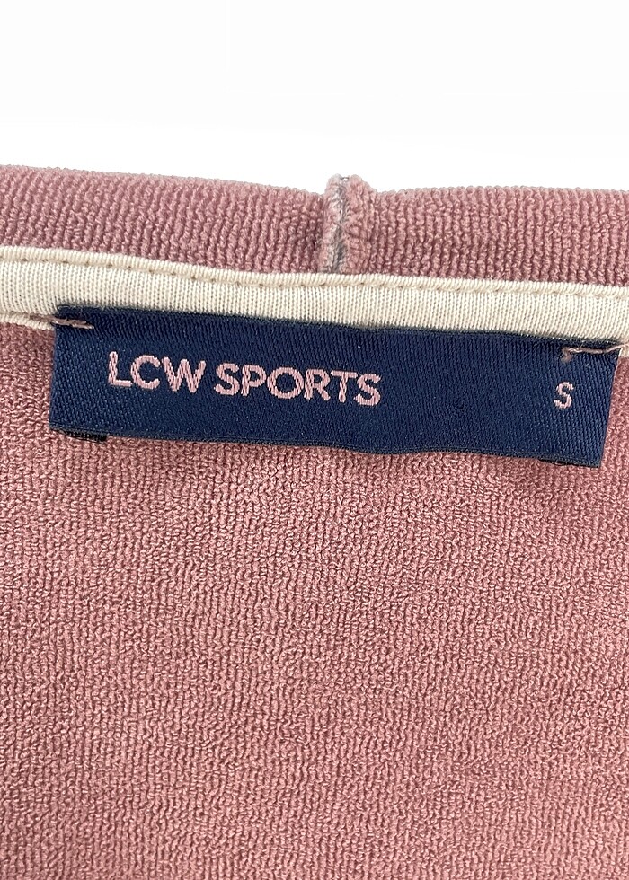 LC Waikiki T-shirt %70 İndirimli. - Görsel 4