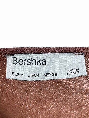 m Beden kahverengi Renk Bershka Uzun Elbise %70 İndirimli.