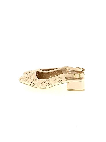 Vintage Love Sandalet %70 İndirimli.