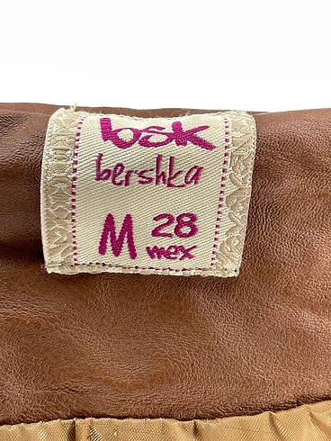 m Beden kahverengi Renk Bershka Deri Ceket %70 İndirimli.