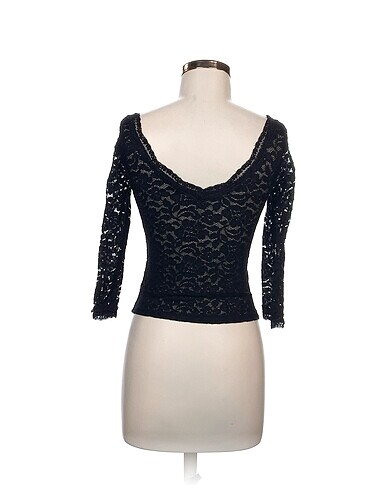 m Beden Vintage Love Bluz %70 İndirimli.