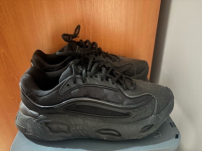 Adidas Spor Ayakkabı
