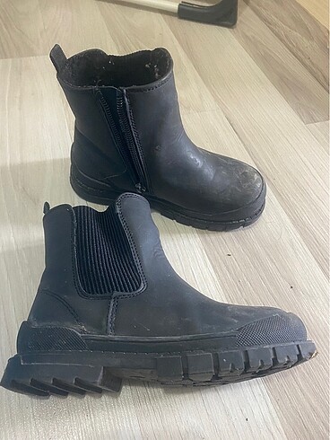 Primark Çocuk Bot