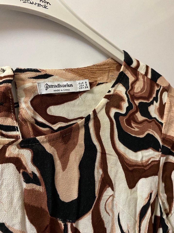 Stradivarius Sırt Dekolteli Elbise - Görsel 2