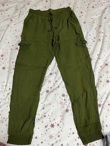 LCW şifon yeşil pantolon
