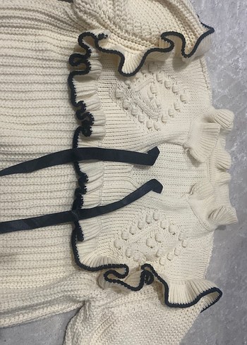 Yüksek Yakalı Nakışlı Kadın Triko Kazak - Görsel 2