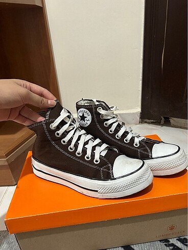 Kahverengi convers