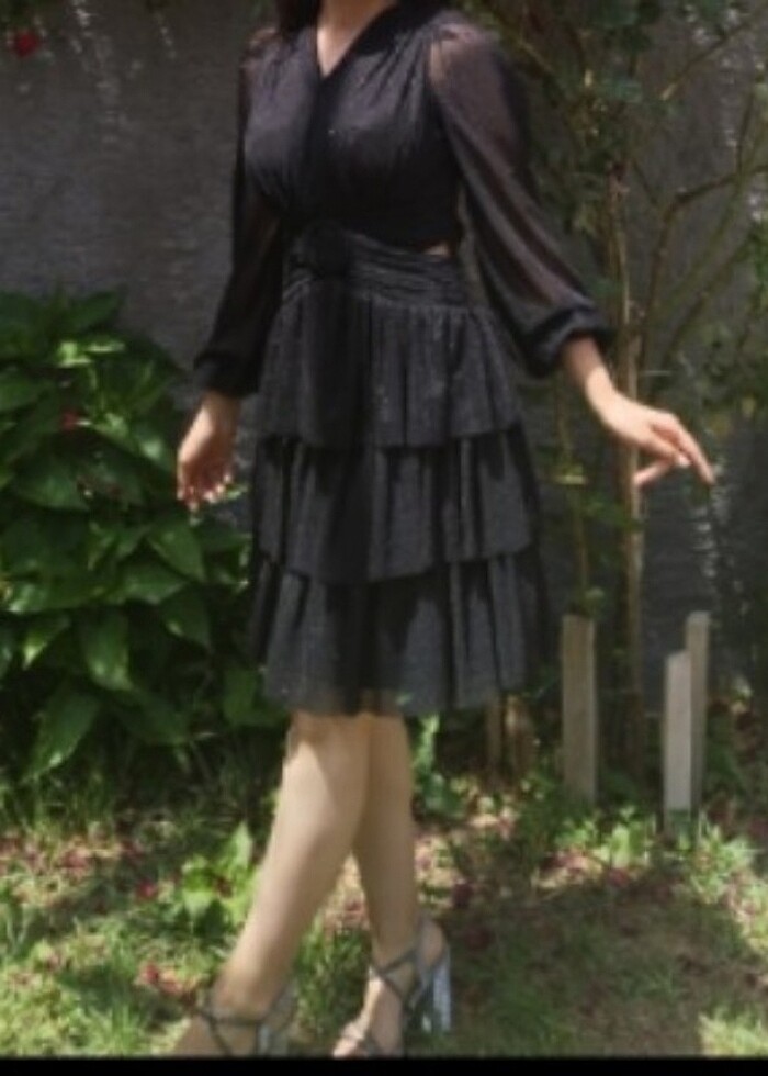 Simli sırt ve göbek yanı detaylı elbise/abiye - Görsel 3