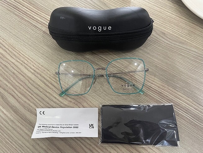 Vogue gözlük