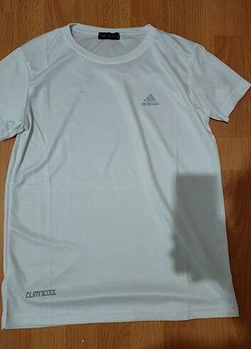 Adidas Sportif Tişört