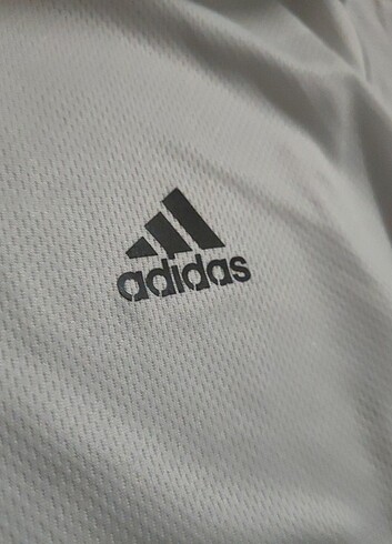 m Beden Adidas Sportif Tişört