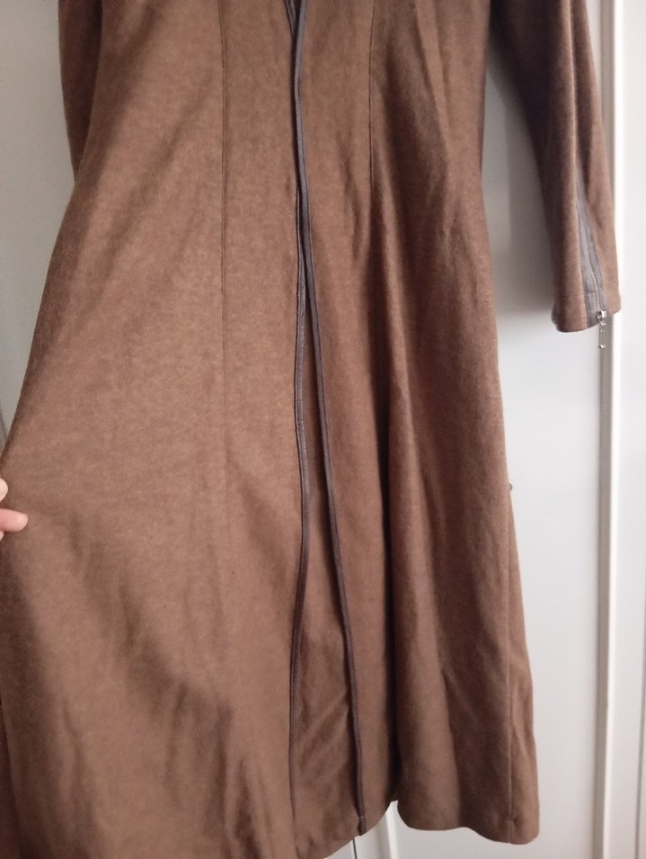 Kahverengi Fermuarlı Kaban - Görsel 3