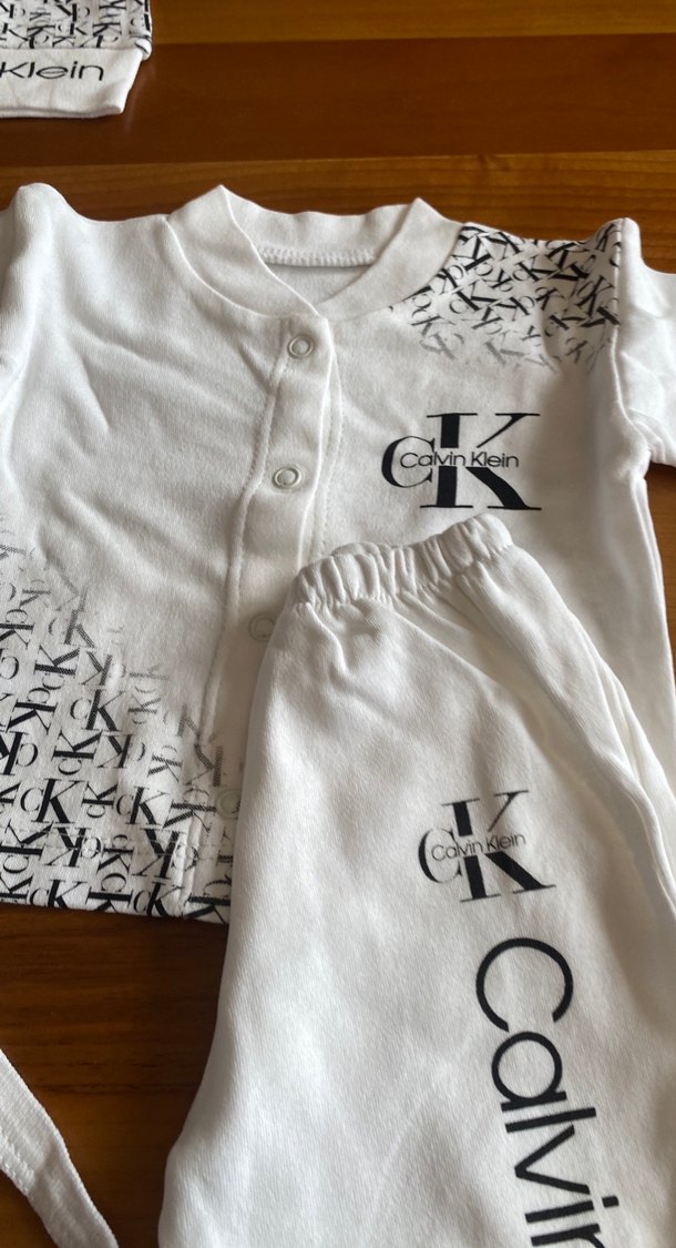 Calvin Klein Erkek Bebek 5'li Beyaz Hastane Seti - Görsel 3