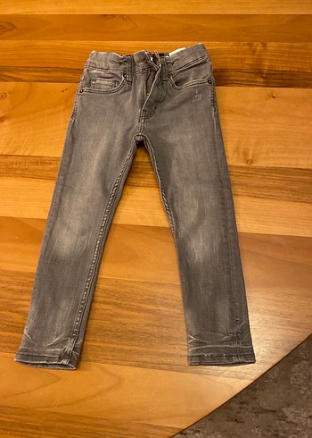 Gri Erkek Çocuk Denim Pantolon
