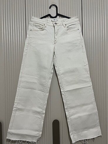 Mango jean