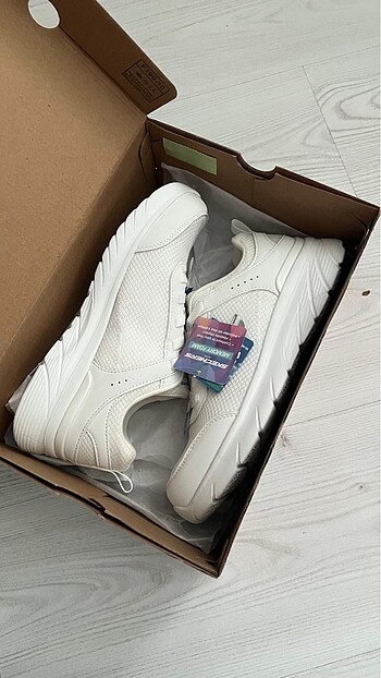 Skechers Skechers beyaz spor ayakkabı