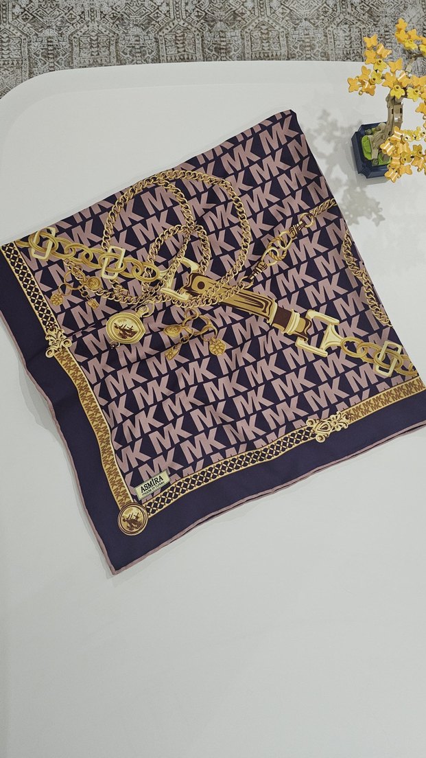 Zincir Detaylı Mor eşarp - Görsel 2