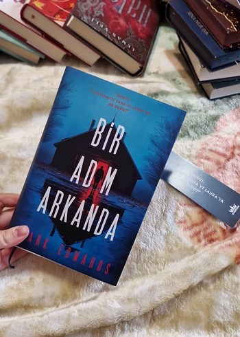Bir Adım Arkanda - Ara Edwards
