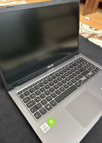 ASUS Dizüstü Bilgisayar