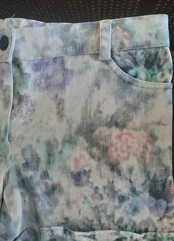 m Beden çeşitli Renk Batik zara şort 