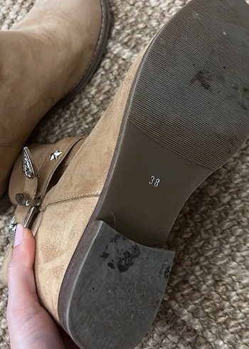 Bej Süet Tokalı Kadın Dolgu Topuk Bot - Görsel 2