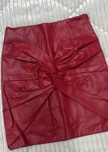 Bordo Deri Drapeli Mini Etek - Görsel 3