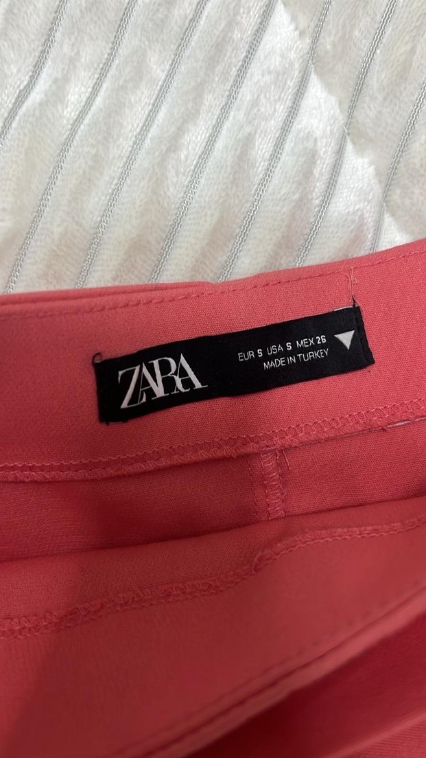 Kırmızı Mini Etek, Fırfırlı, Dar Kesim - Görsel 3