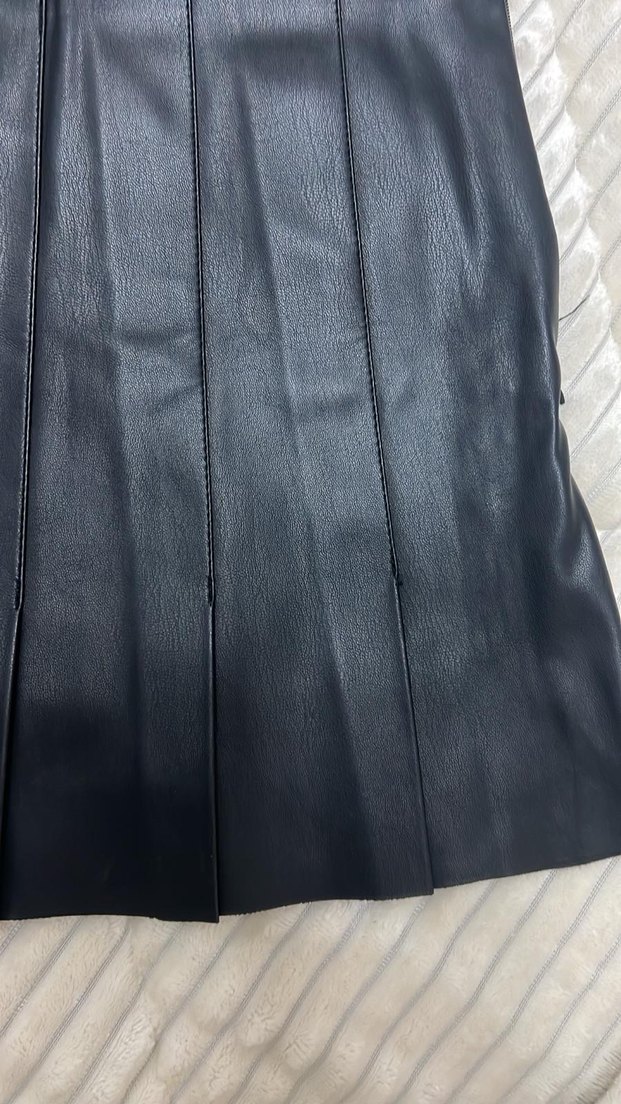 Siyah Pliseli Midi Kadın Etek - Görsel 3