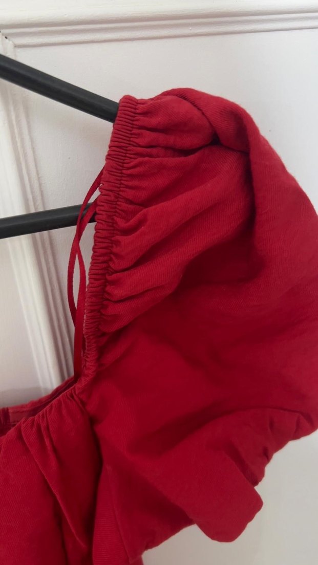 Kırmızı Uzun Keten Düğmeli Straplez Elbise - Görsel 3