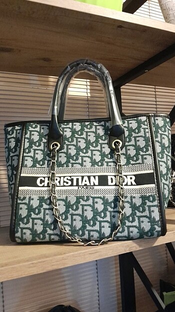 Dior muadil
