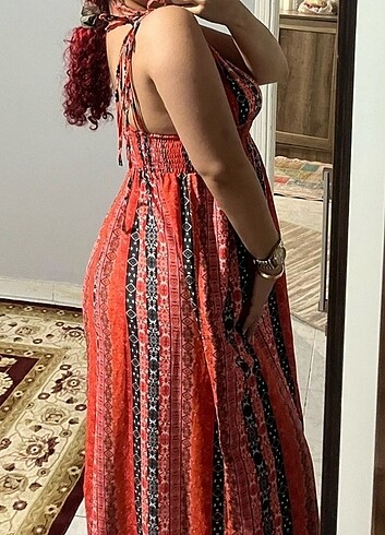 Sheinside Omuzdan Bağlamalı Göğüs Dekolteli Elbise