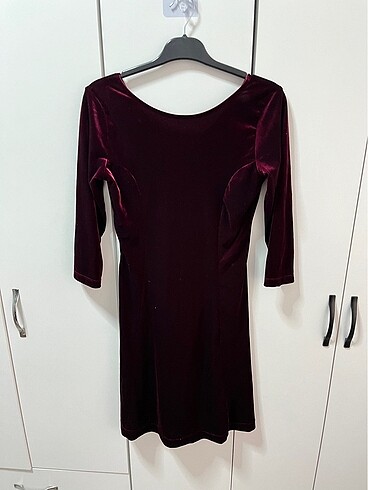 BORDO KADİFE GECE ELBİSESİ