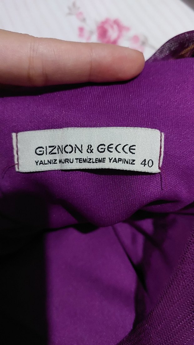 Mor Dantel İşlemeli Midi Abiye Elbise - Görsel 3