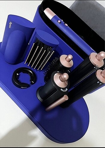 Dyson Dyson