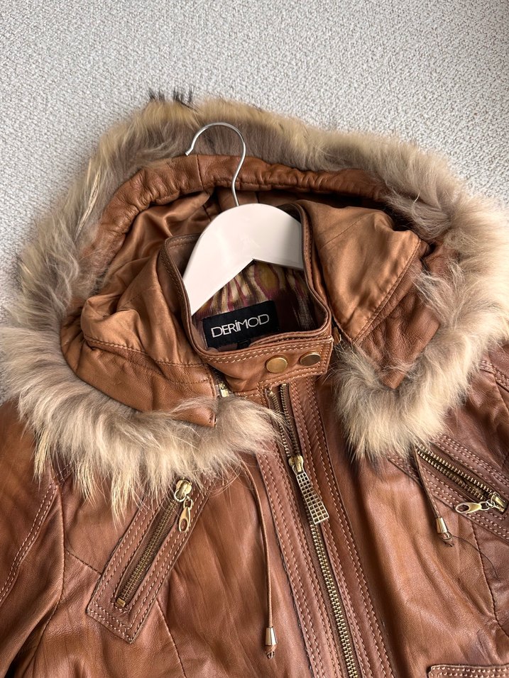 Derimod Kürklü Kapişonlu Deri Ceket - Görsel 2