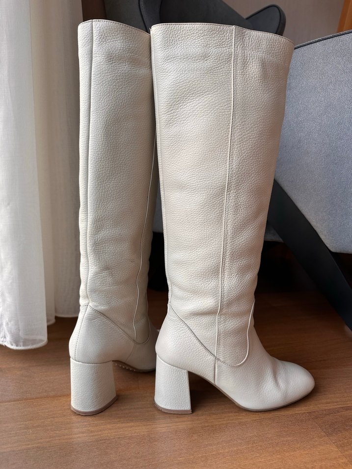 Ecenin Butiği Ekru Deri Çizme - Görsel 2