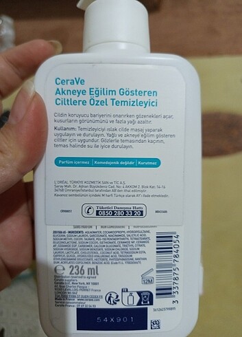Cerave yüz temizleyicisi