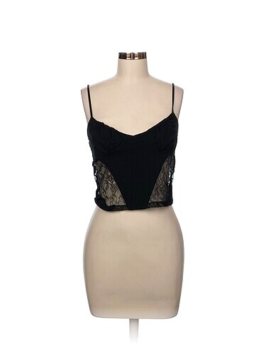 Stradivarius Bluz %70 İndirimli.