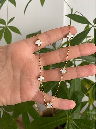 Beden Çelik Mini White Cleef Kolye